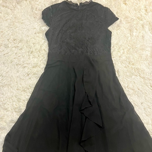 JJ’s House black dress - Picture 7 of 7